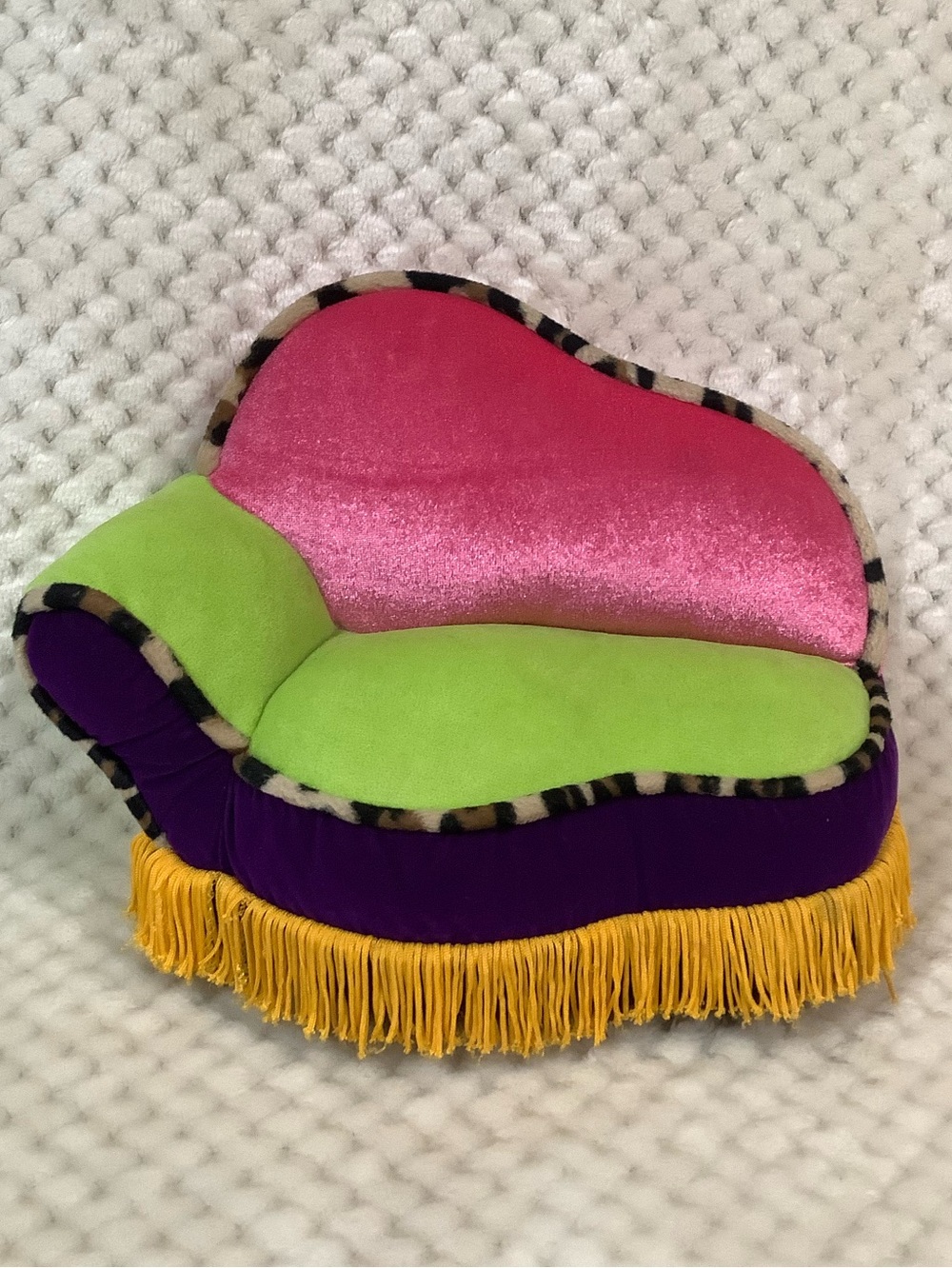 Groovy Girls Manhattan Toy Plush Luscious Lounger Doll Chaise Lounge Sofa Couch